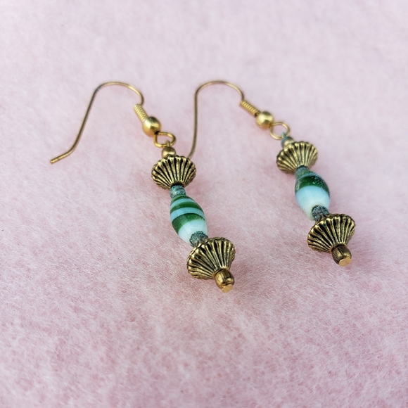 Esther deCoux Design & Handcrafted Earrings - Picture 2 of 3